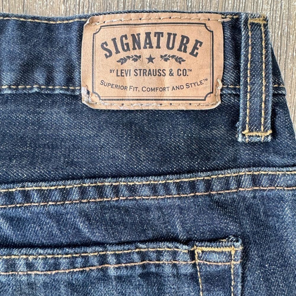 Levi Jeans. Denim washed look. Brand new. 31X27. Mens.
